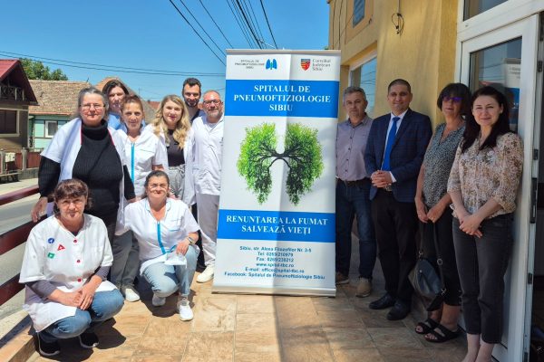 Zeci de cetățeni din Blăjel și-au testat sănătatea plămânilor în cadrul Campaniei Antifumat „Respiră liber”